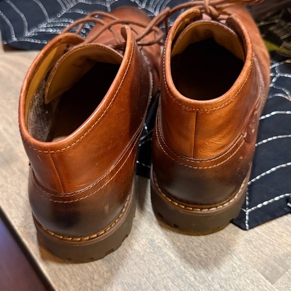 Clarks Tan Leather Chukka Boots